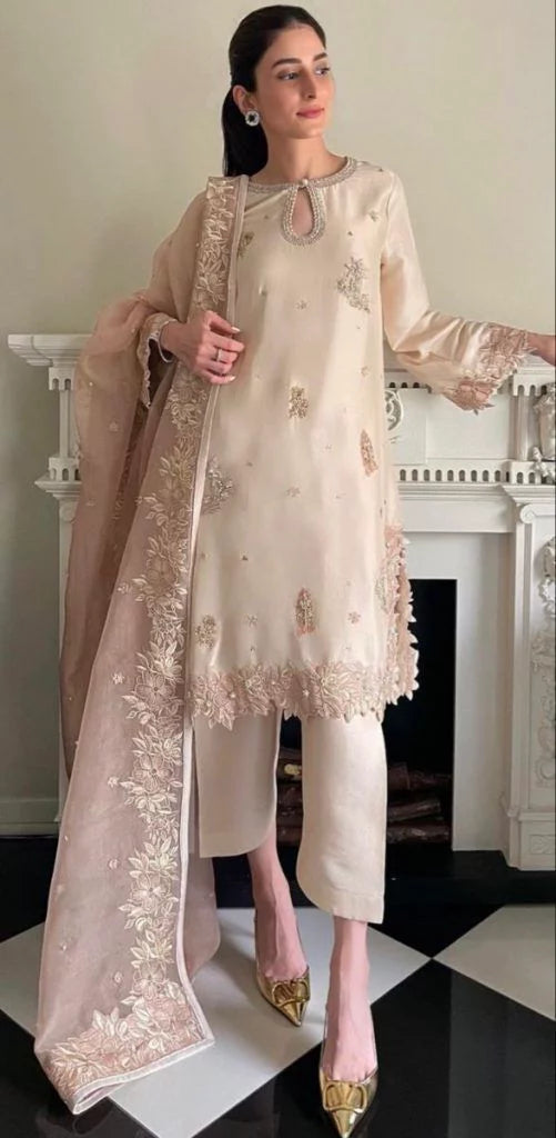Royal Elegance Kurti Set 1